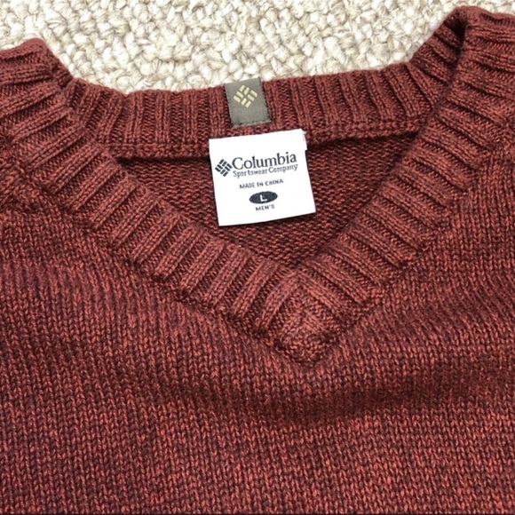 Columbia V-neck Sweater - Picture 3 of 7